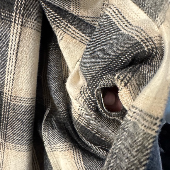 Zenana Outfitters Plaid Shacket in Black and Cream - Picture 3 of 4